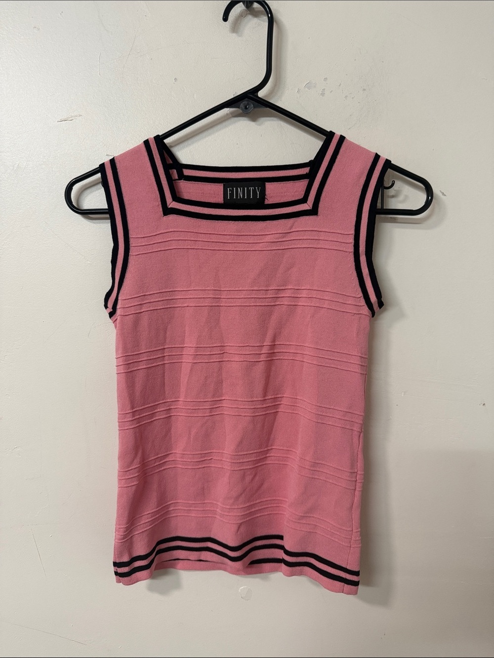 Finity Pink Sleeveless Knit Top with Black Trim Y2K